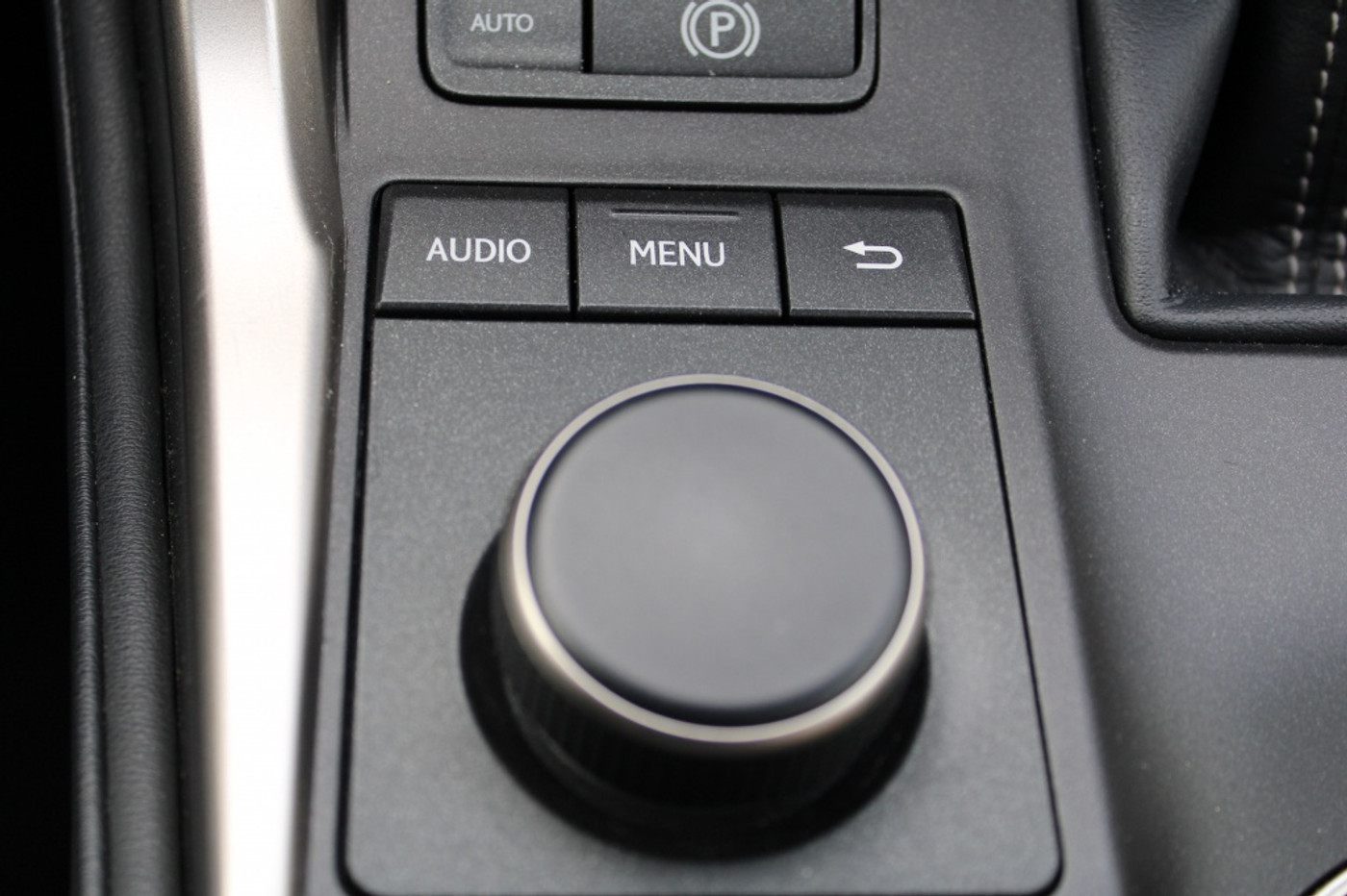 Foto van Lexus Lexus Nx300h