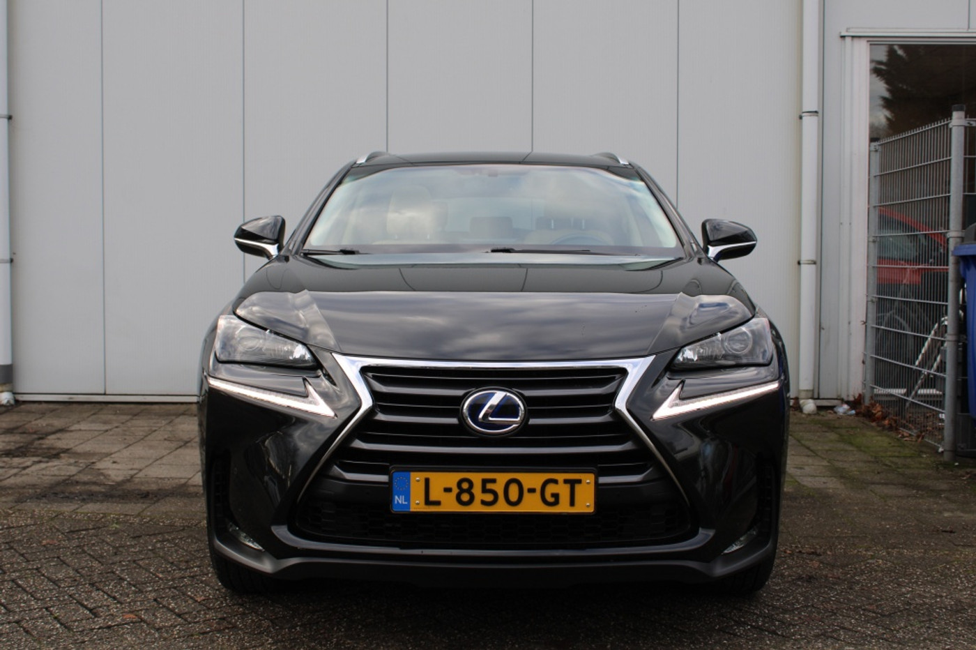 Foto van Lexus Lexus Nx300h