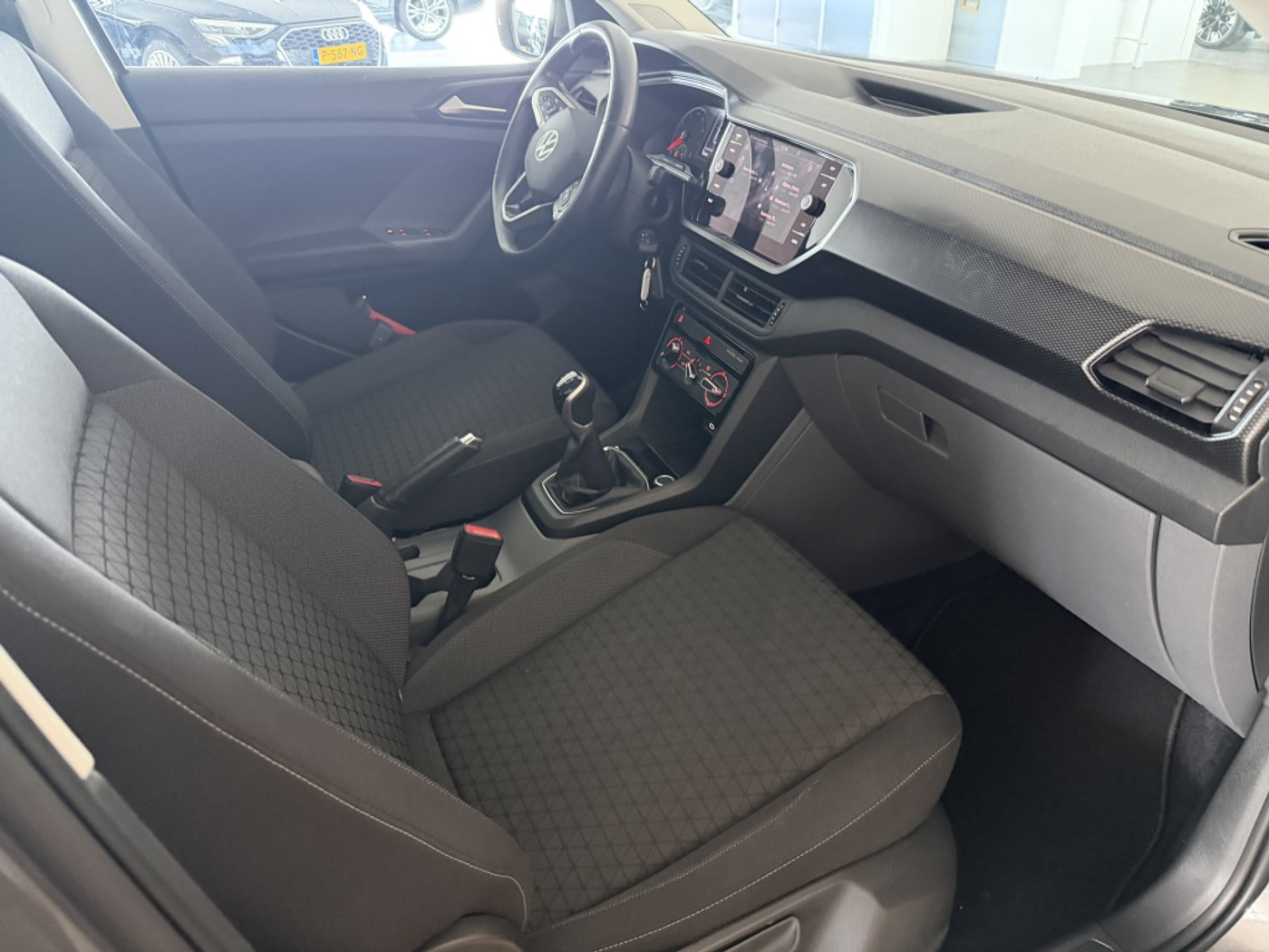 Foto van Volkswagen T-cross