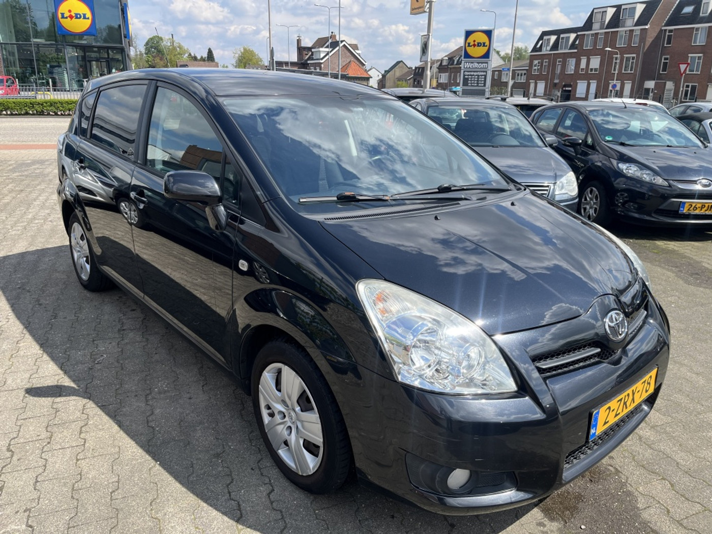 Toyota Toyota Corolla Verso 1.6 VVT-i Terra 7p. 2008 - voorkant