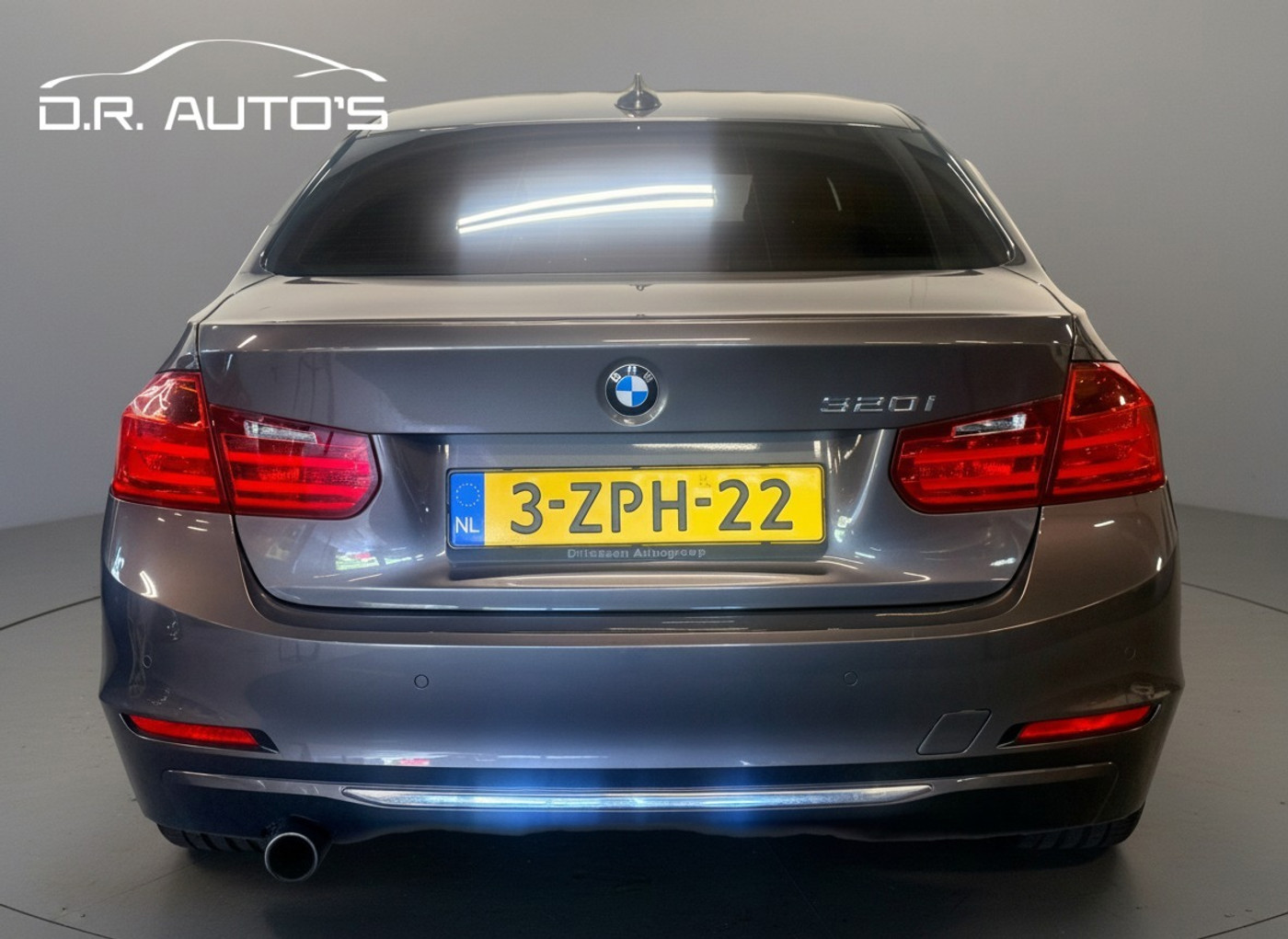 Foto van BMW 320i