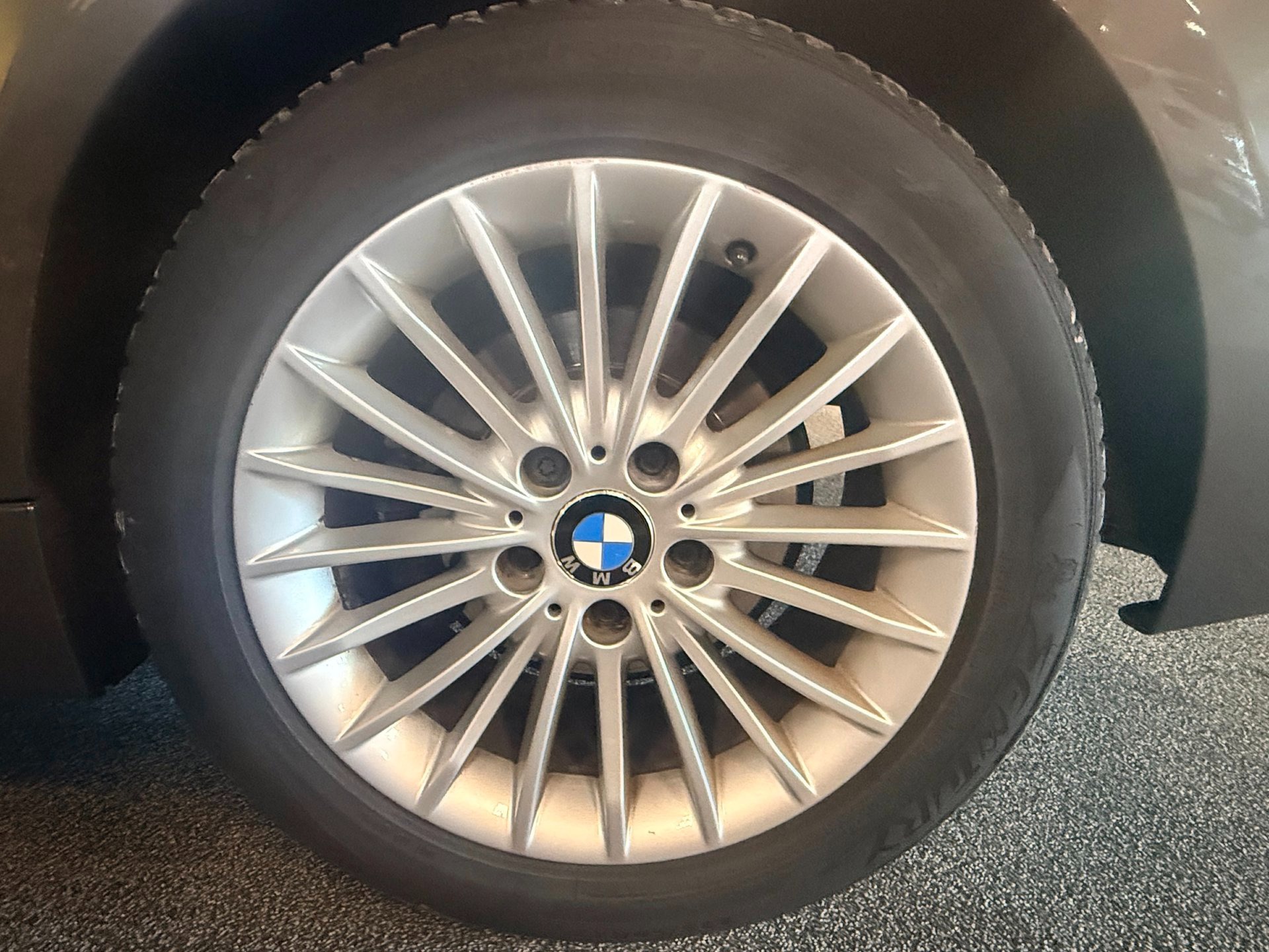 Foto van BMW 320i