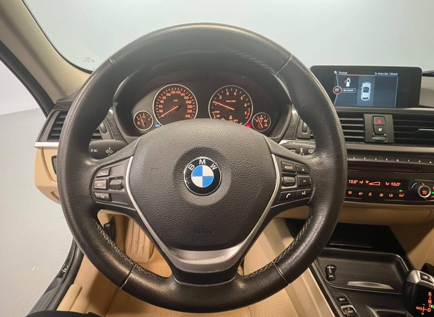 Foto van BMW 320i