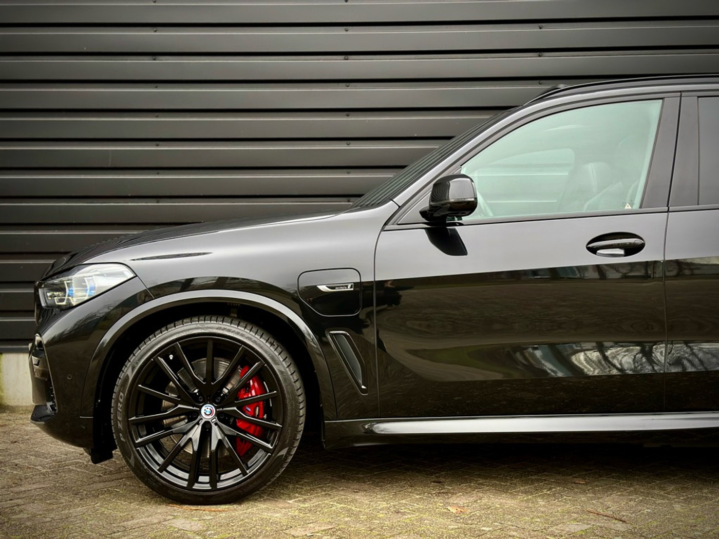 Foto van BMW X5 Xdrive45e
