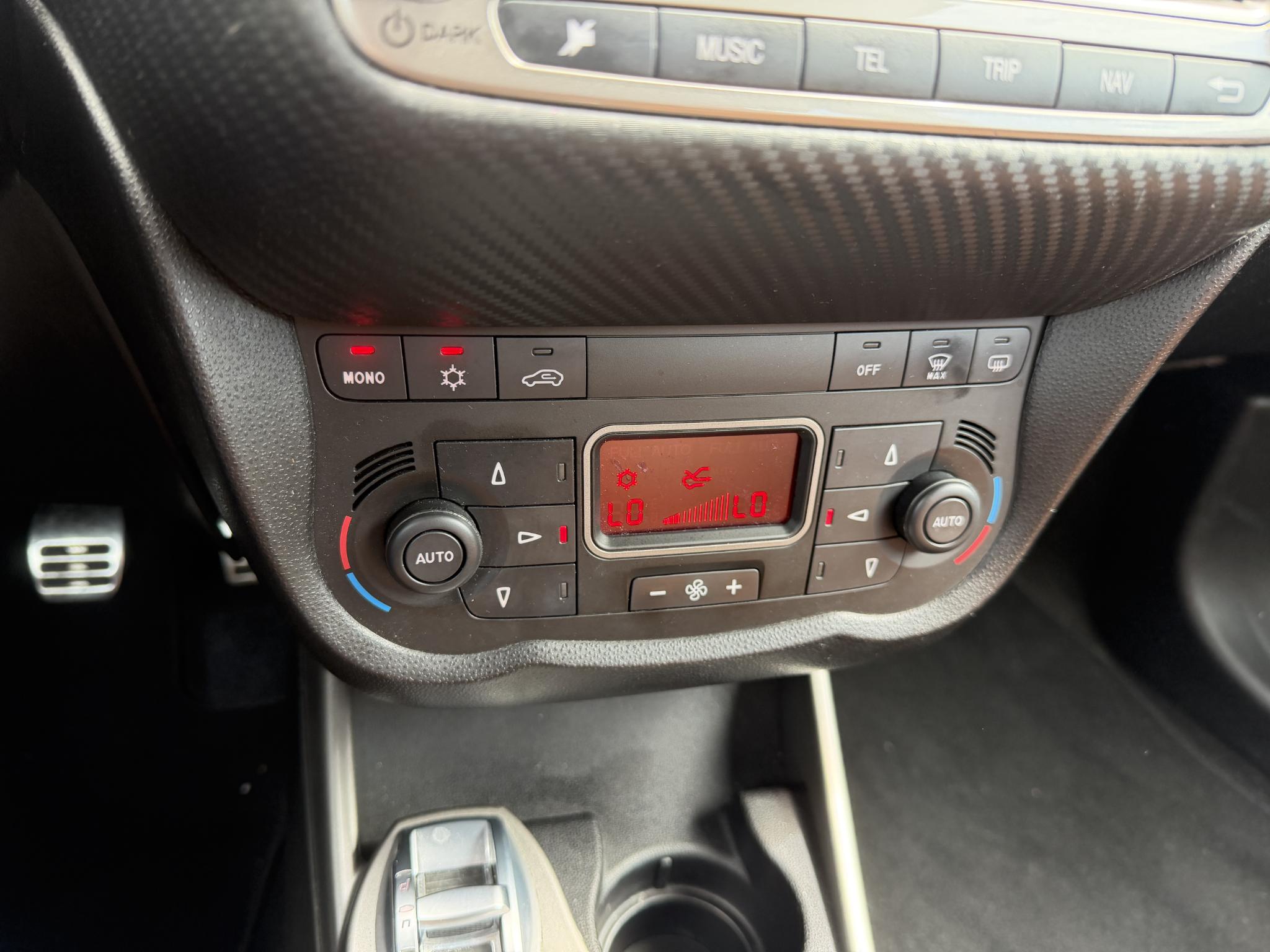 Foto van Alfa Romeo Alfa Mito