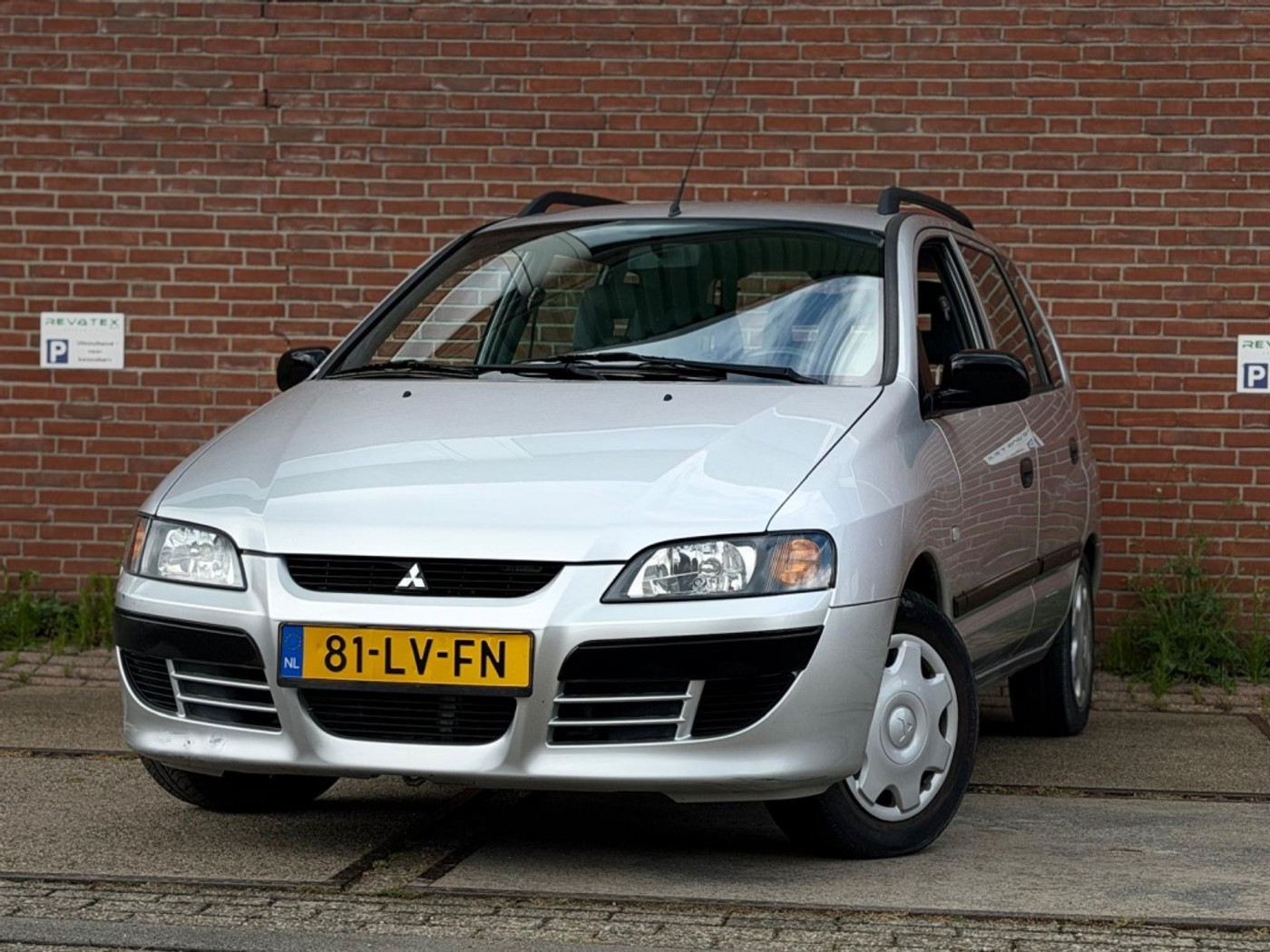 Foto van Mitsubishi Space Star