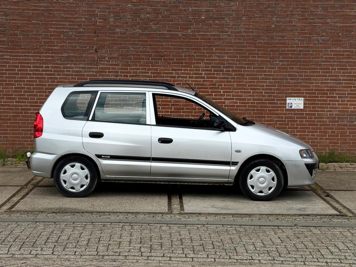 Foto van Mitsubishi Space Star