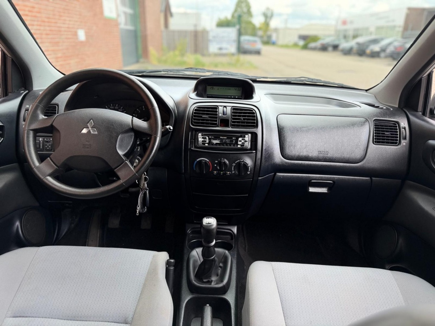 Foto van Mitsubishi Space Star