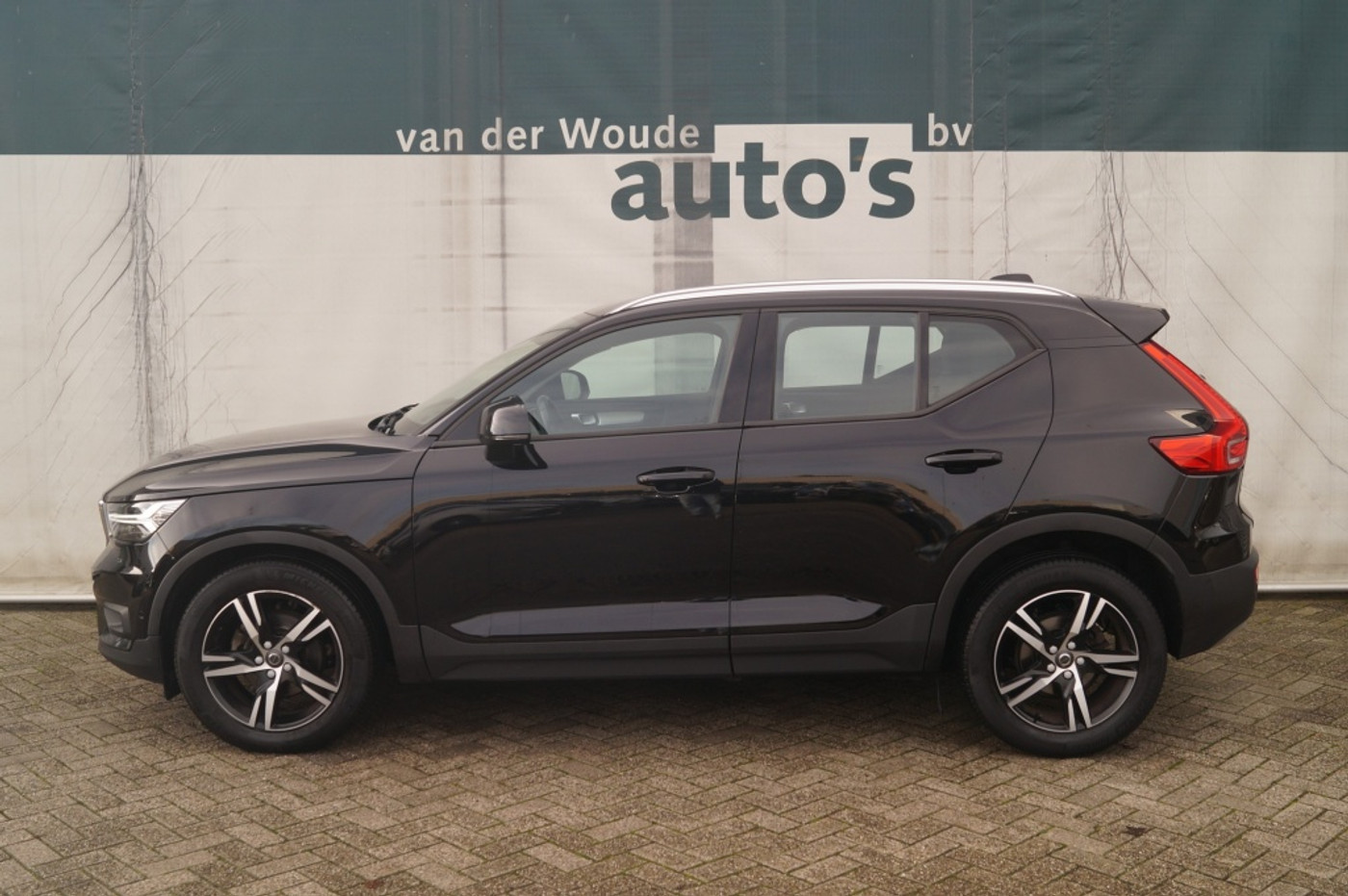 Volvo XC40 1.5 T3 Business Pro 2020 - voorkant