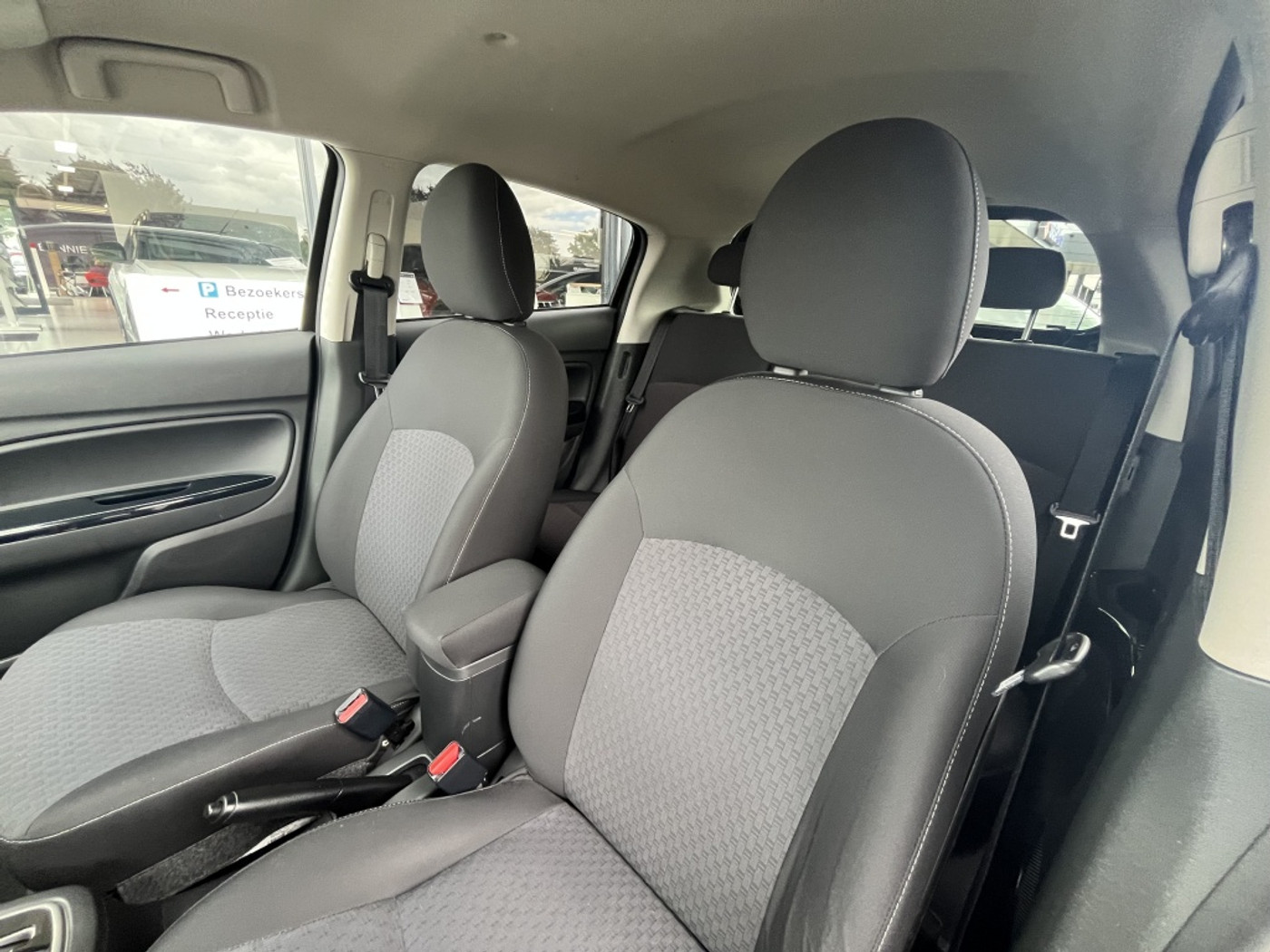 Foto van Mitsubishi Mitsubishi Space Star