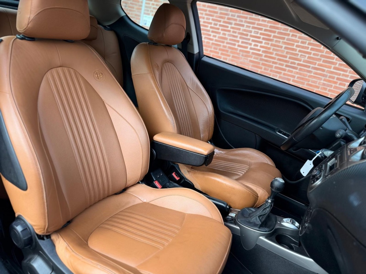 Foto van Alfa Romeo Mito