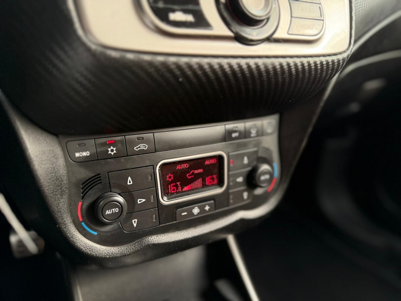 Foto van Alfa Romeo Mito