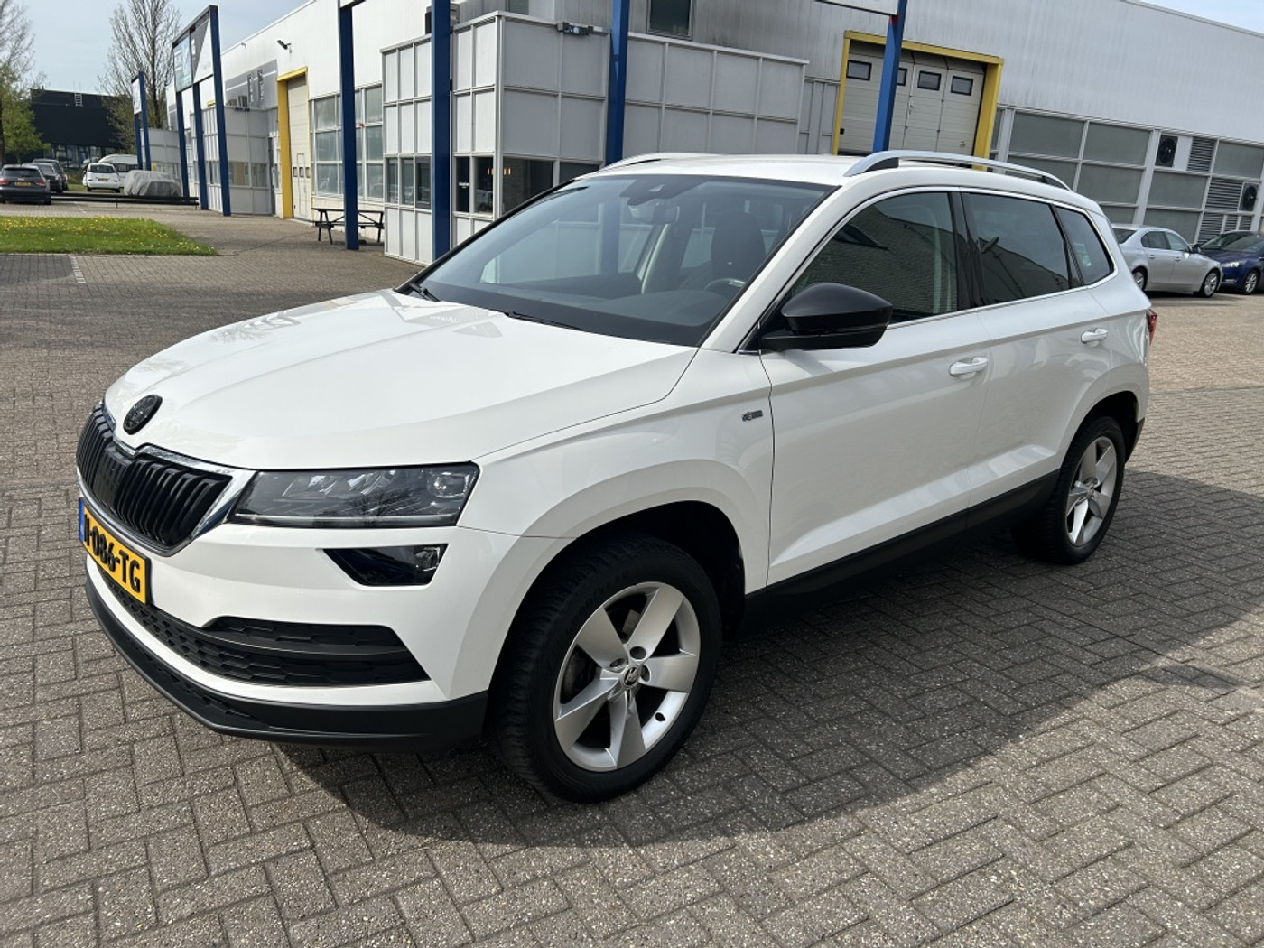 Skoda Karoq 1.0 TSI Style Bus. VERKOCHT! 2019 - voorkant