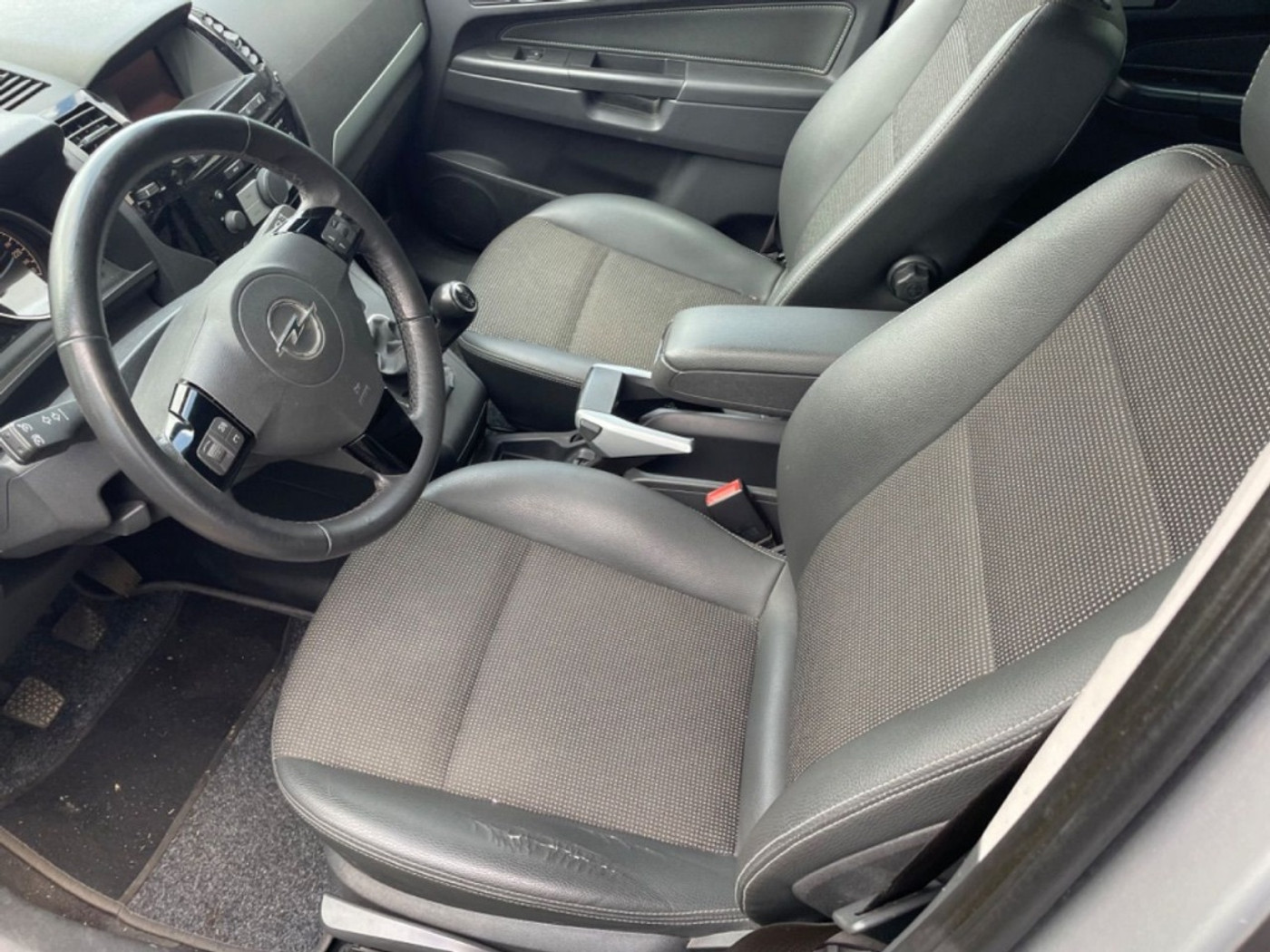 Foto van Opel Zafira