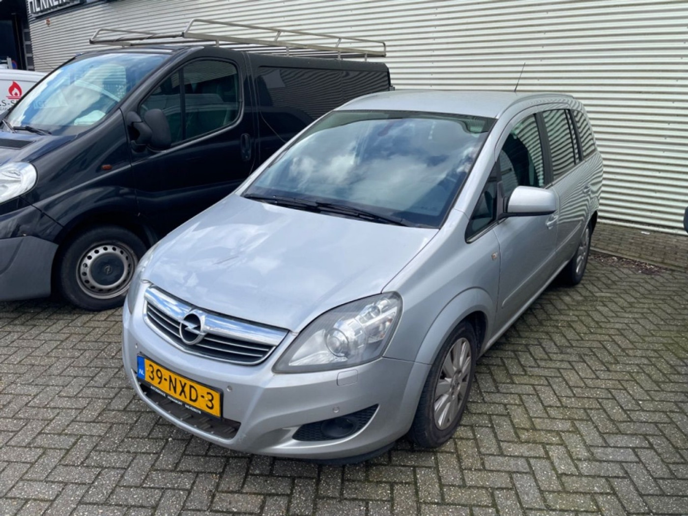 Opel Zafira verkocht 2010 - voorkant
