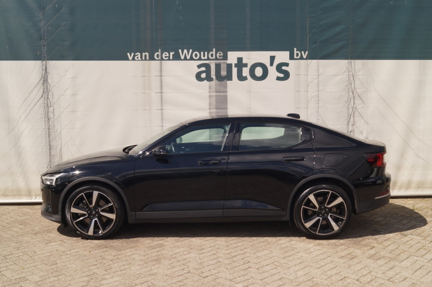 Polestar Polestar 2 Long Range Dual Motor 78kWh Launch Edition -SOH92%-PANO-TREKHAAK 2021 - voorkant