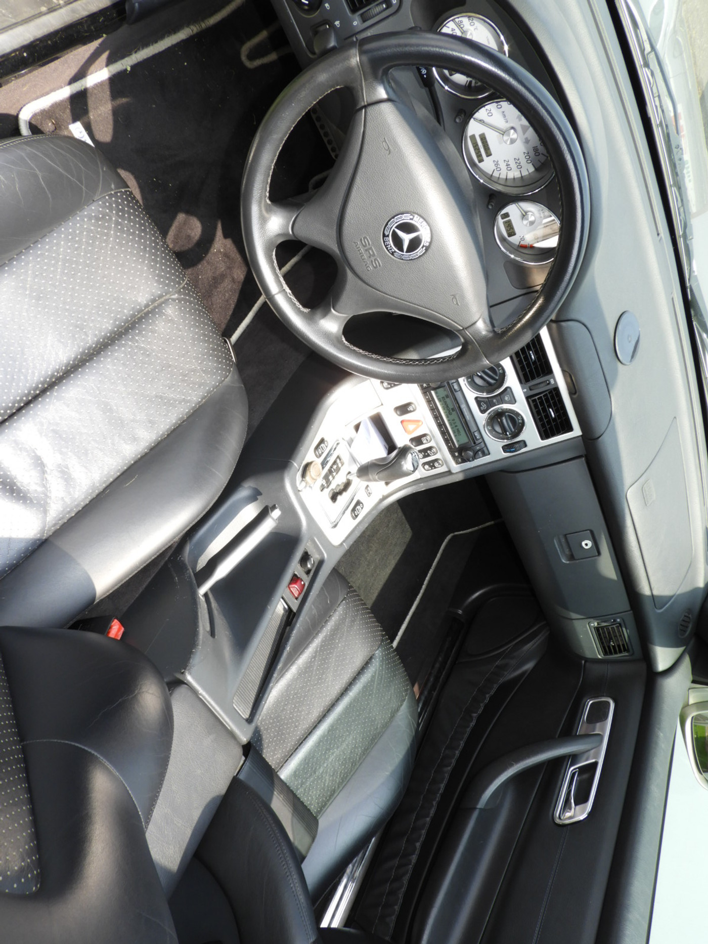 Foto van Mercedes-Benz SLK 200 Kompressor