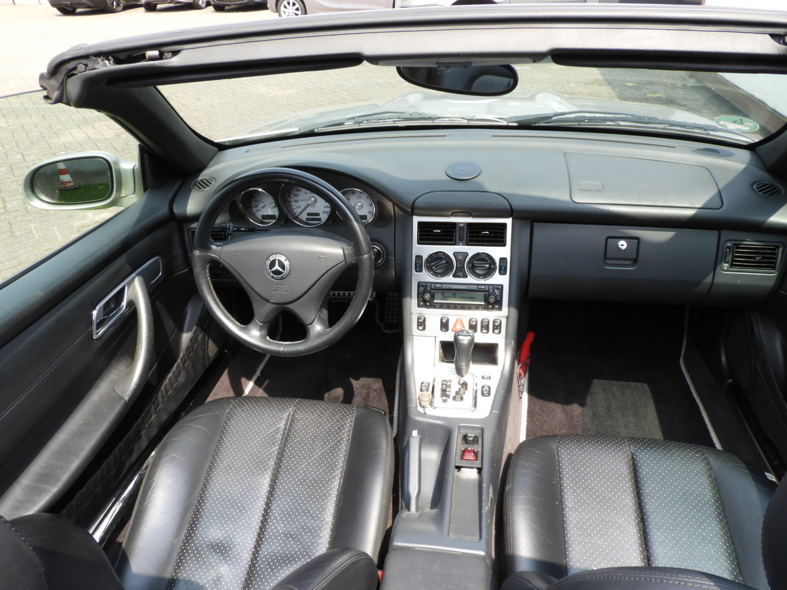 Foto van Mercedes-Benz SLK 200 Kompressor
