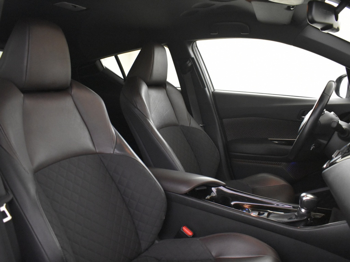 Foto van Toyota Toyota C-hr