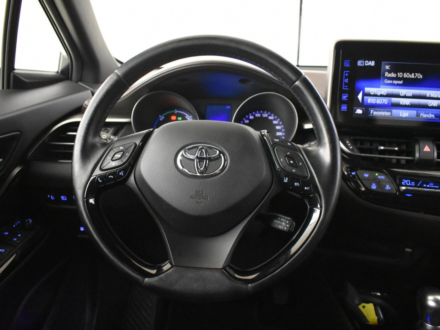 Foto van Toyota Toyota C-hr