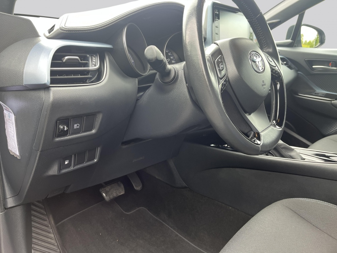 Foto van Toyota Toyota C-hr