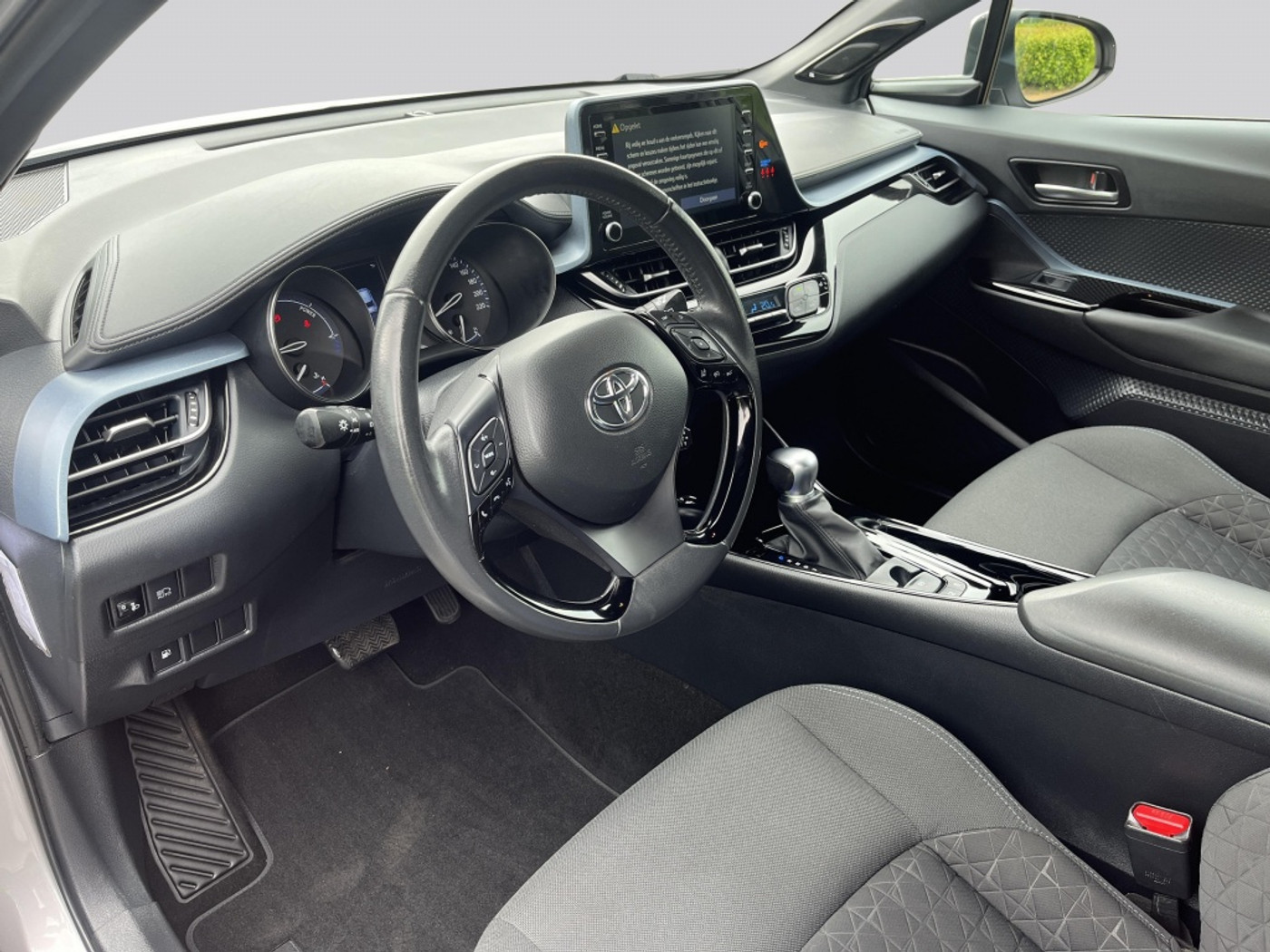 Foto van Toyota Toyota C-hr
