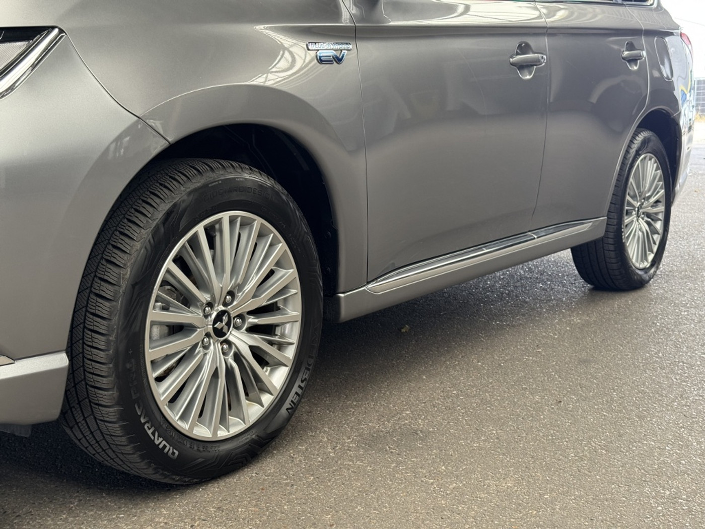 Foto van Mitsubishi Mitsubishi Outlander