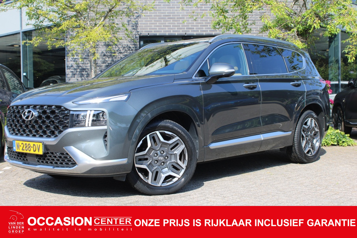 Hyundai Santa Fe 1.6 T-GDI PHEV Premium Plus Sky 265PK! Full Option! "RIJKLAARPRI 2021 - voorkant