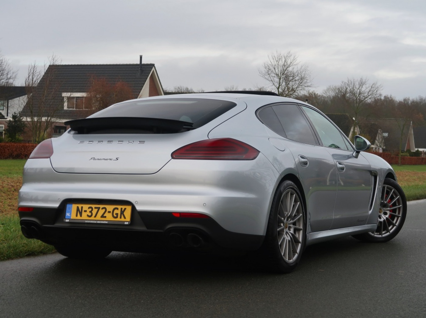 Foto van Porsche Panamera S E-hybrid