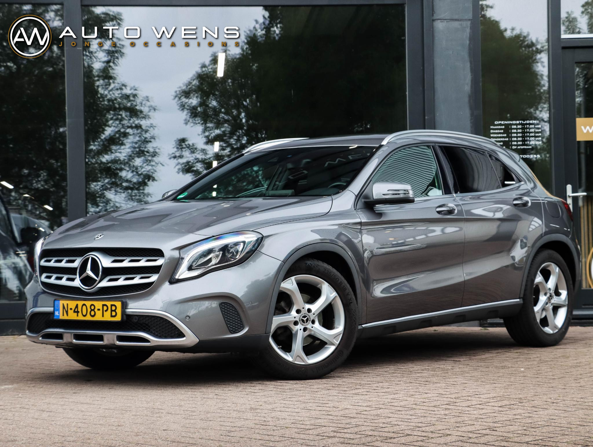 Mercedes-Benz Gla 180 180 Activity Edition Automaat Leder 2018 - voorkant