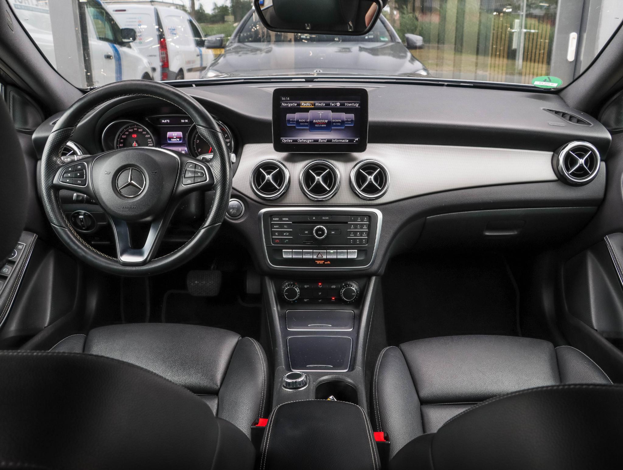 Foto van Mercedes-Benz Gla 180