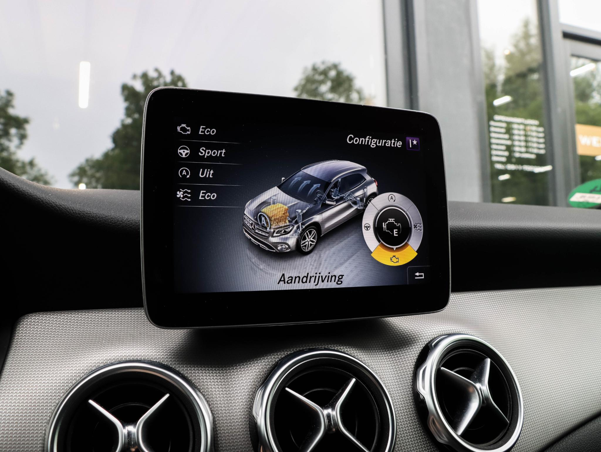Foto van Mercedes-Benz Gla 180