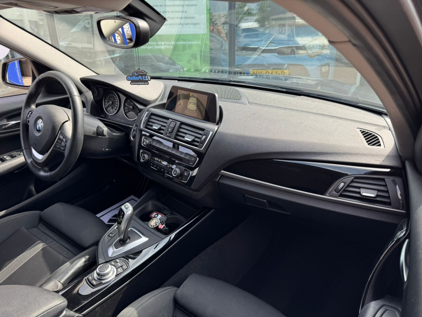 Foto van BMW 118i