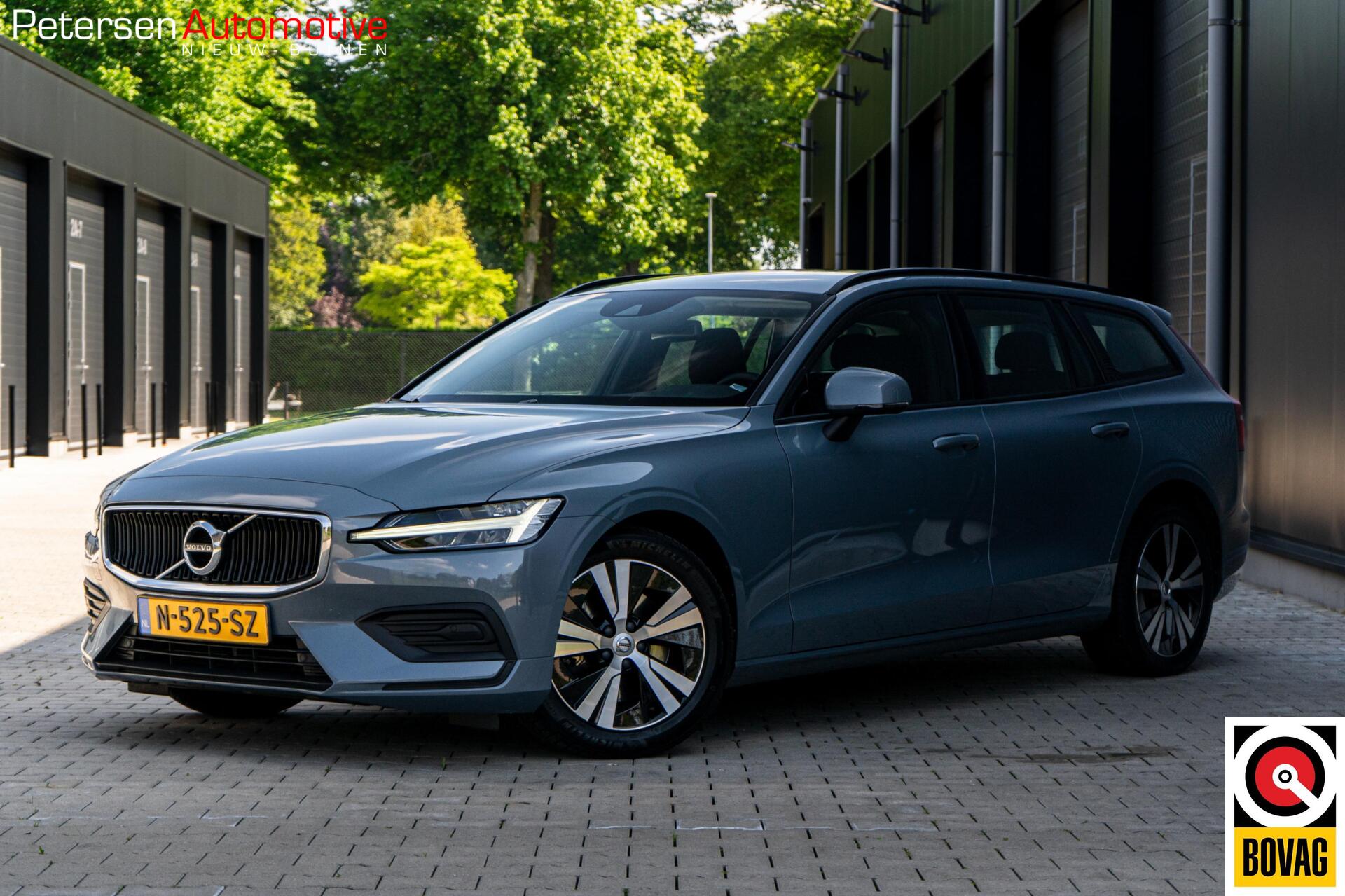Volvo V60 2.0 B3 Momentum Advantage *Stuurverw* Stoelverw* Camera* 2022 - voorkant