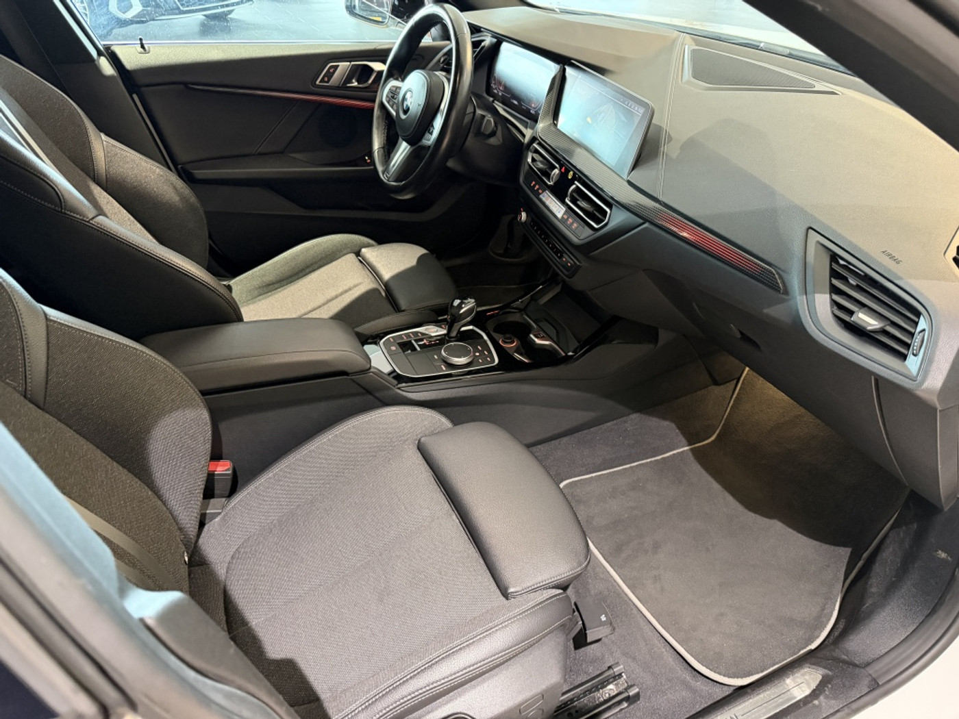 Foto van BMW 218i