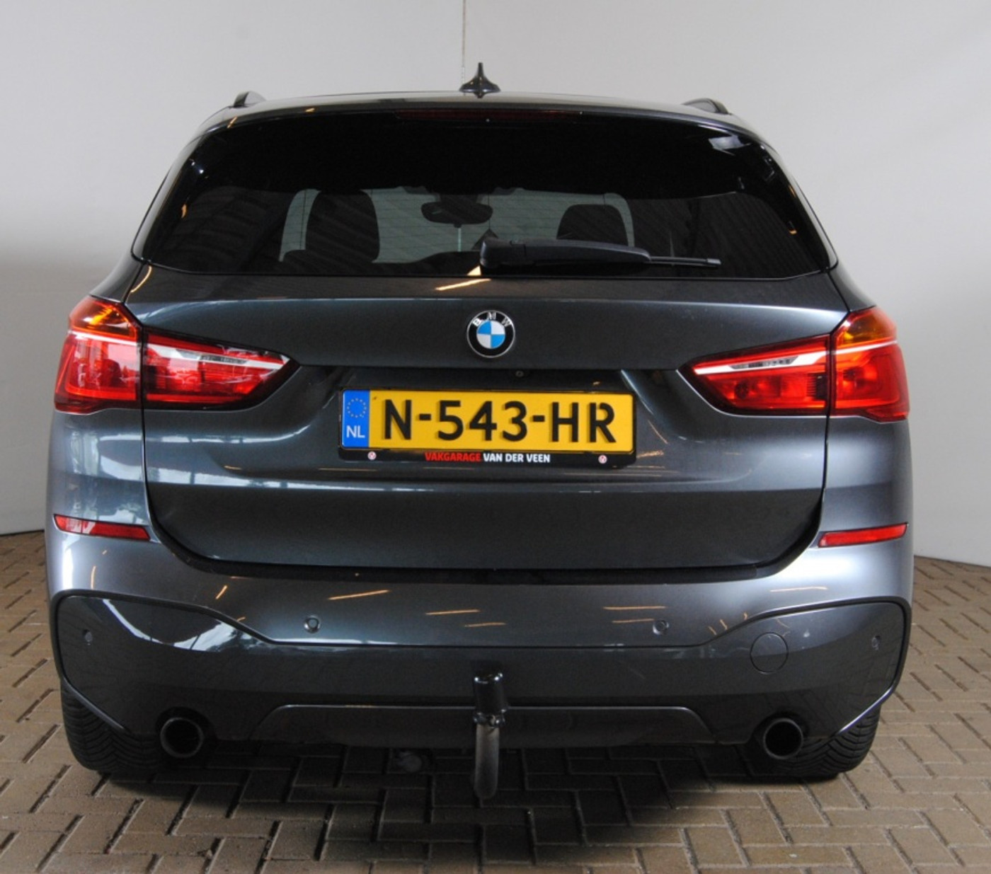 Foto van BMW X1 Xdrive20i