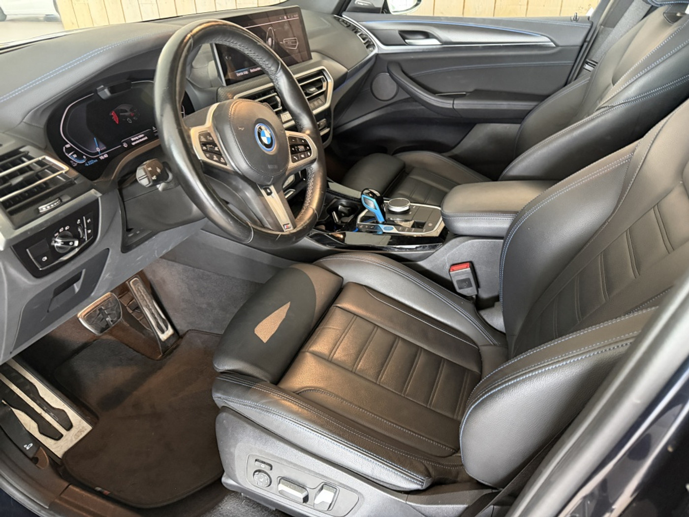 Foto van BMW Ix3