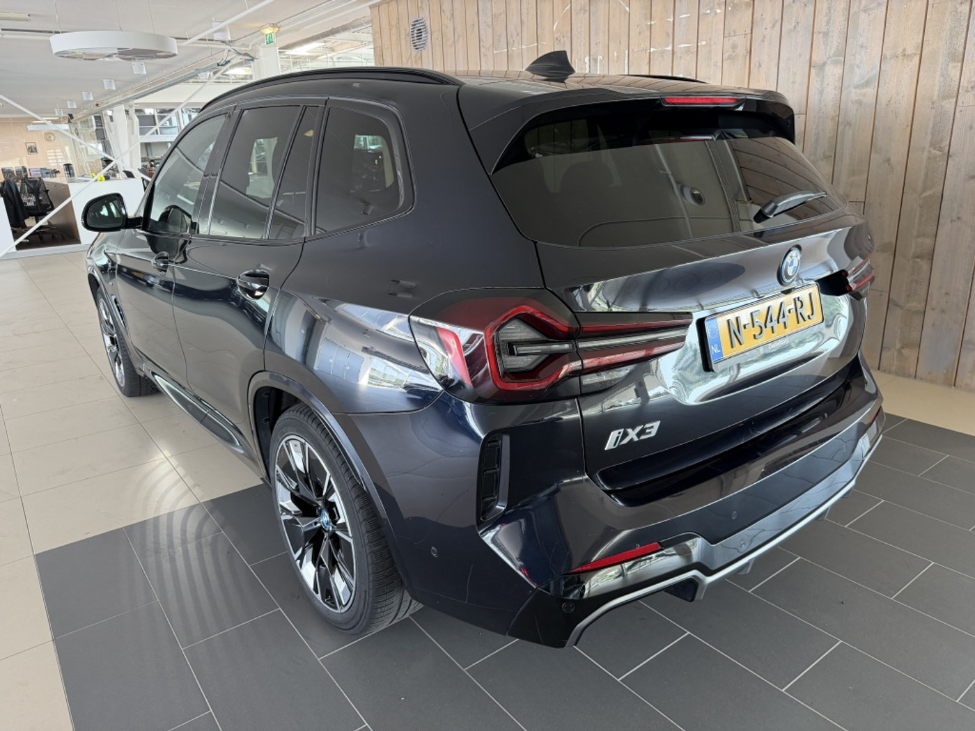 Foto van BMW Ix3