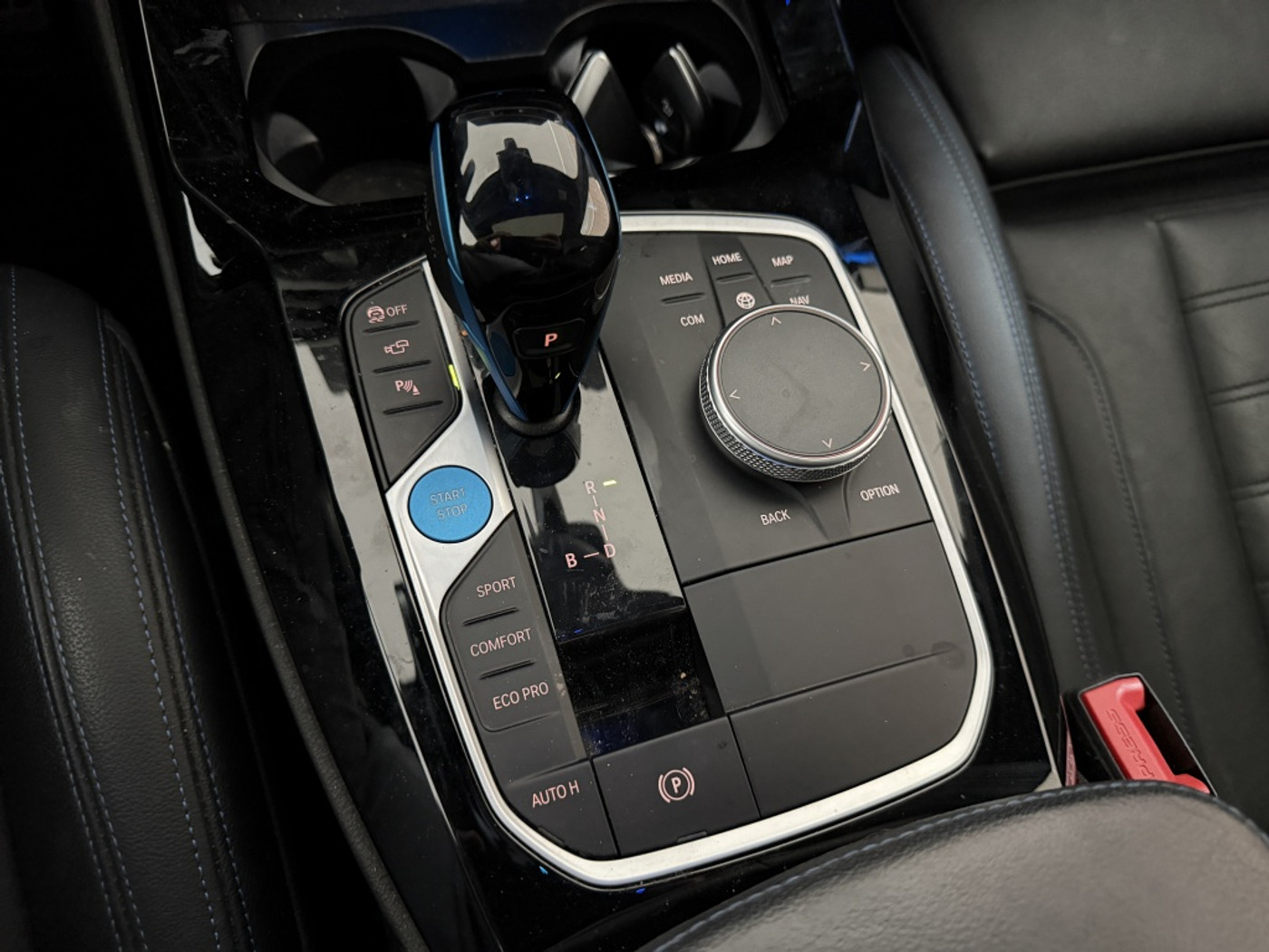 Foto van BMW Ix3