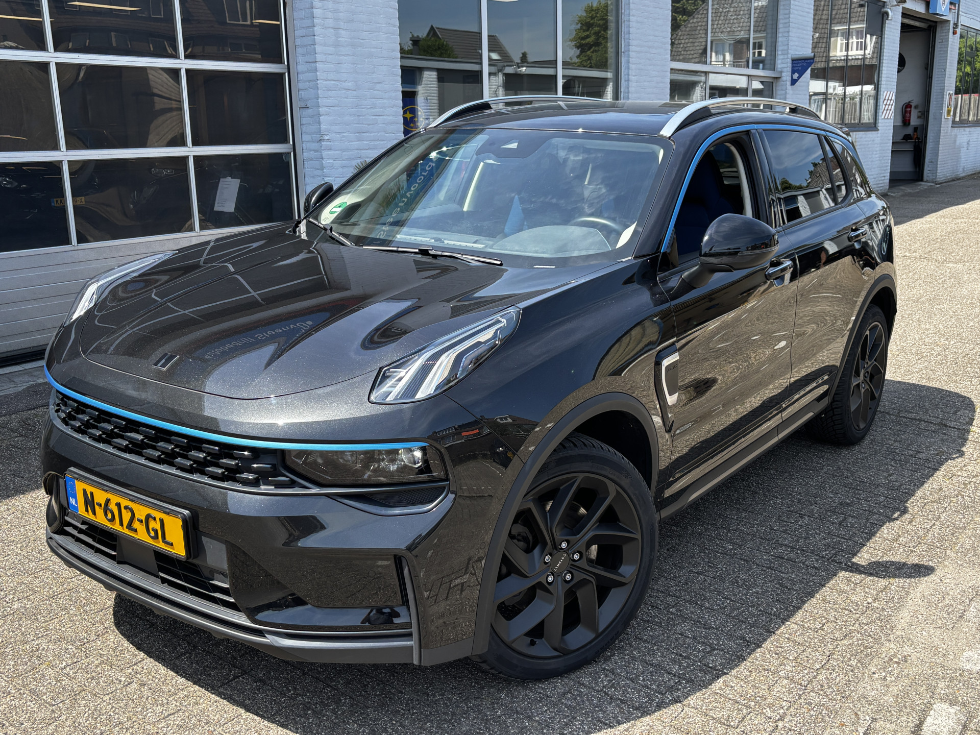 Foto van Lynk&co LYNK & Co 01