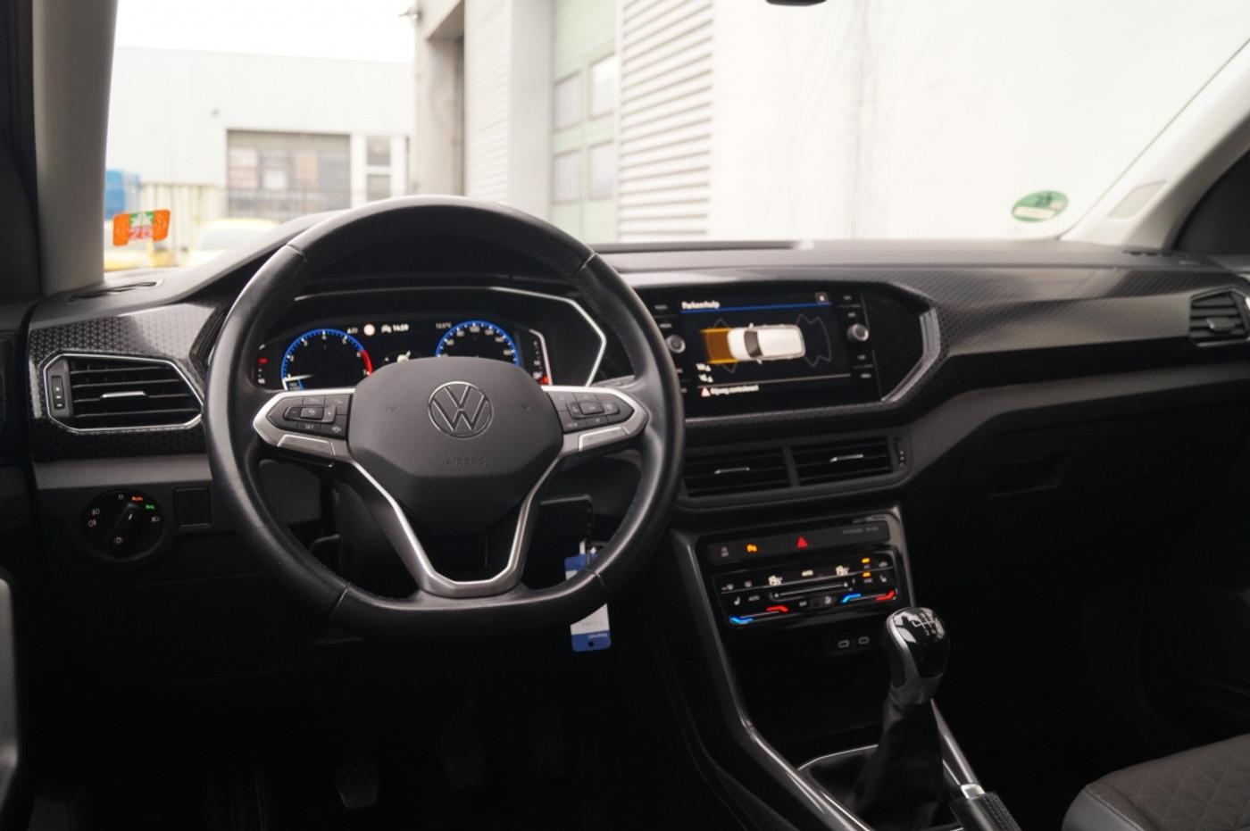 Foto van Volkswagen T-cross