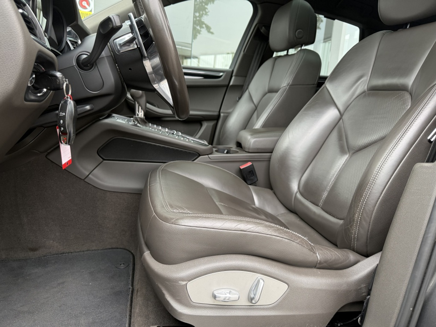 Foto van Porsche Macan S