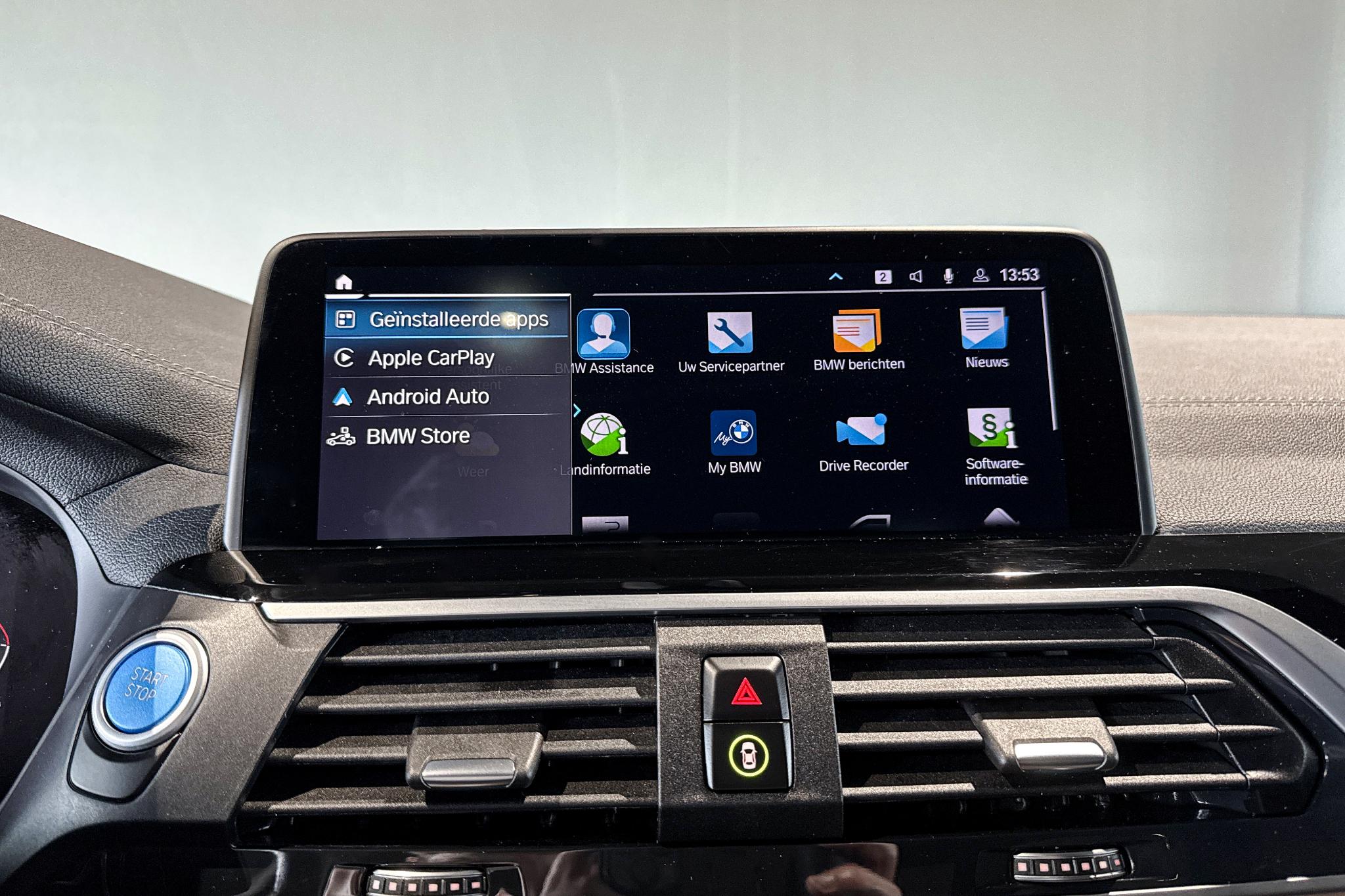 Foto van BMW Ix3