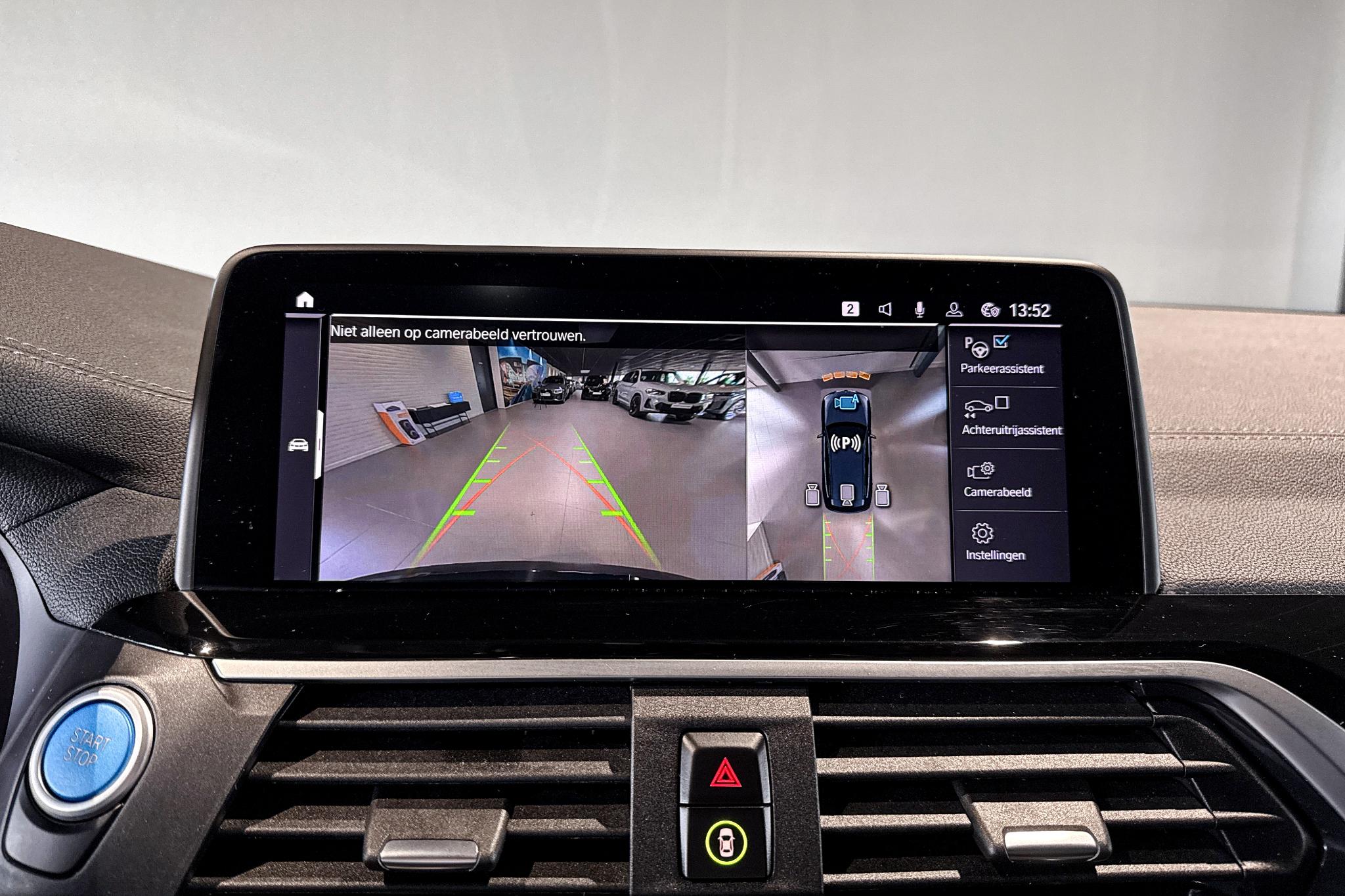 Foto van BMW Ix3