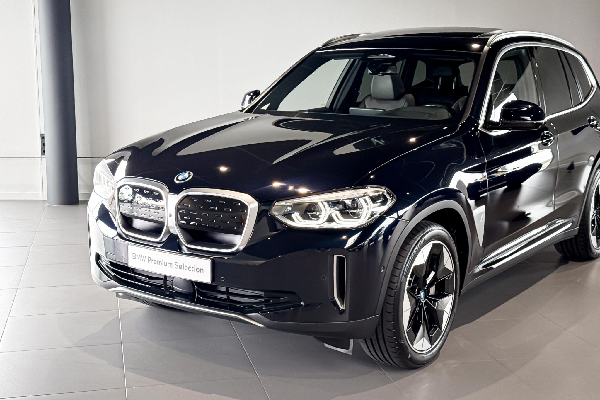 Foto van BMW Ix3