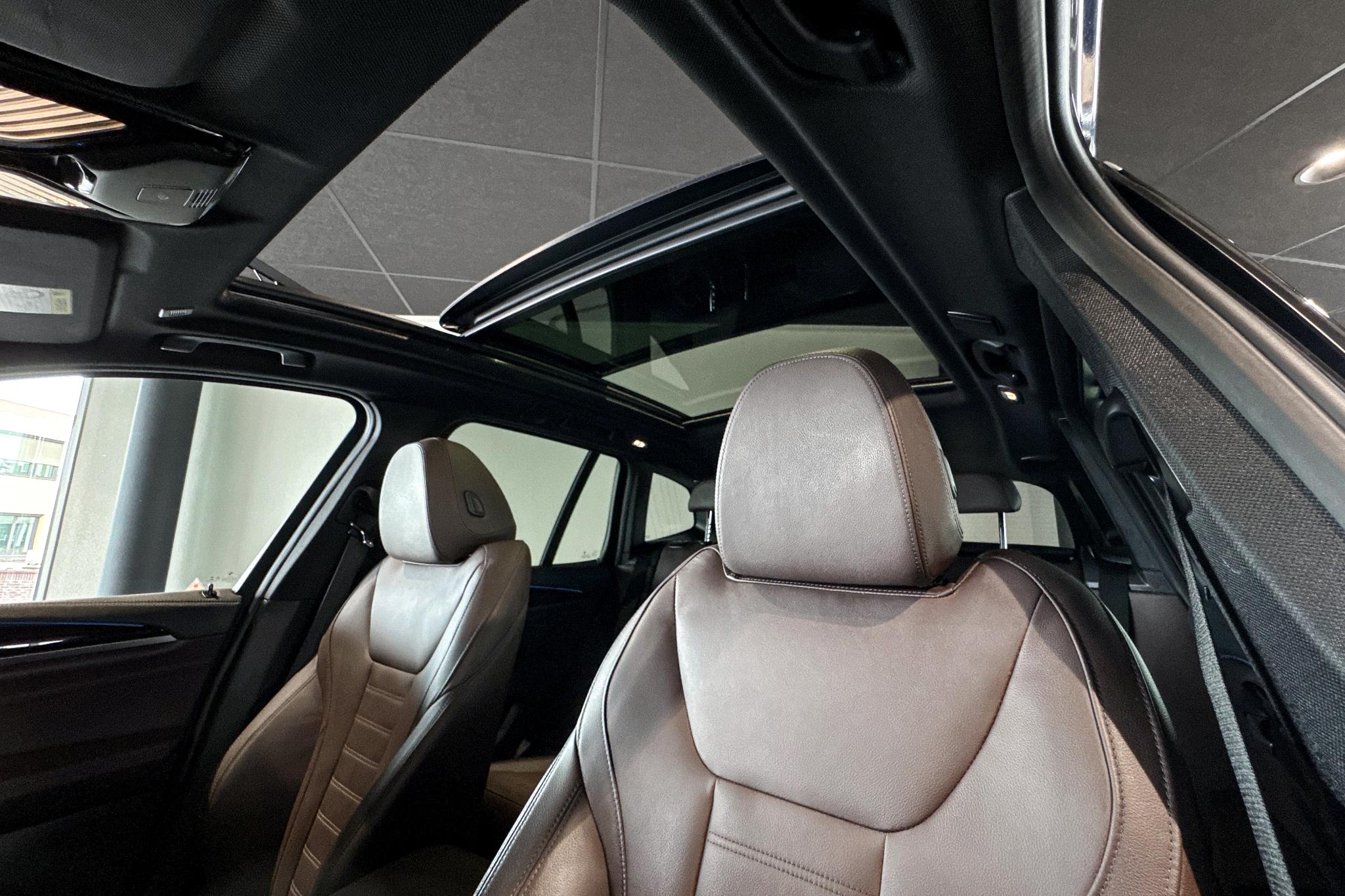 Foto van BMW Ix3