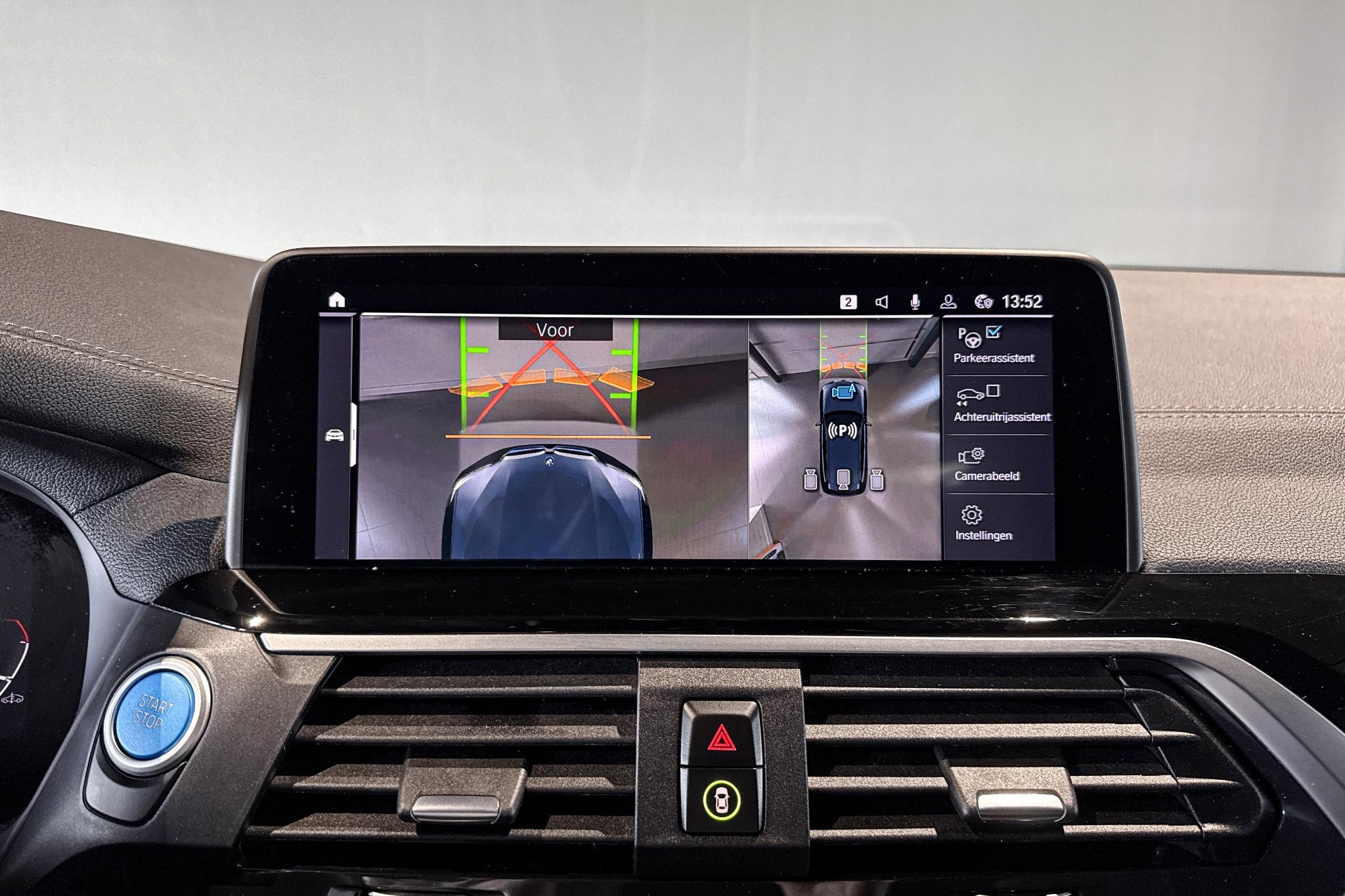 Foto van BMW Ix3