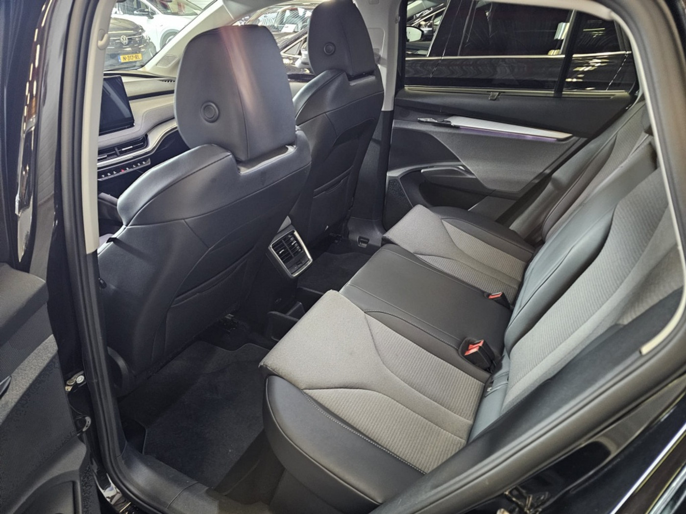 Foto van Skoda Enyaq 80