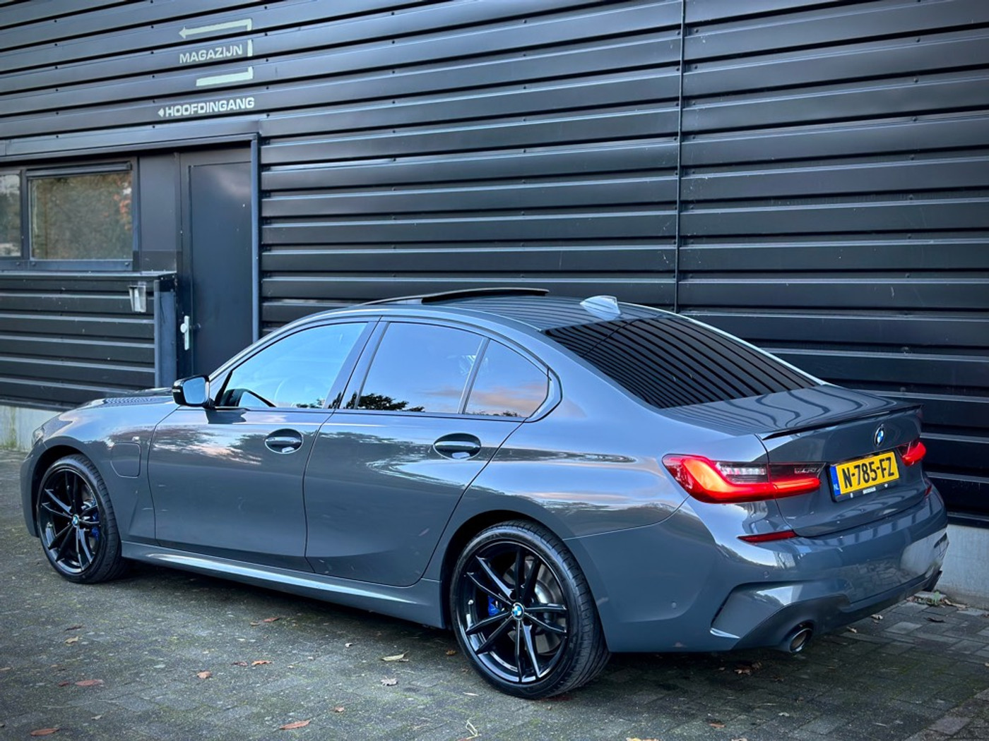 Foto van BMW 330e