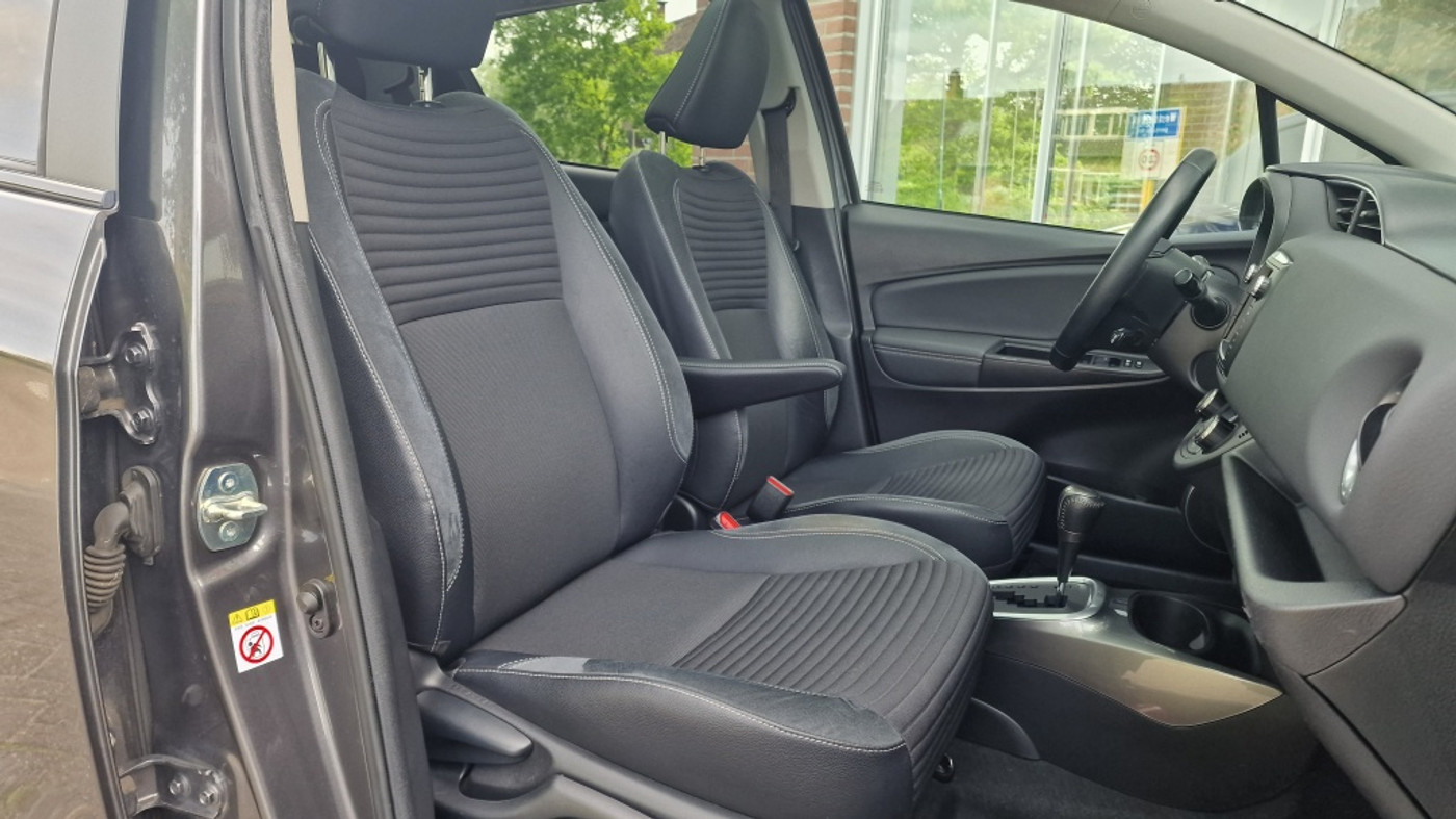 Foto van Toyota Toyota Yaris Hybrid